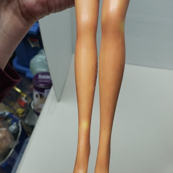 Vintage Barbie Doll in Barbie's Pink Jubilee Base Dress 1987 - Picture 11 of 11